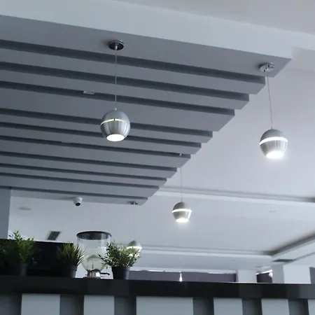 Hotel Agel *