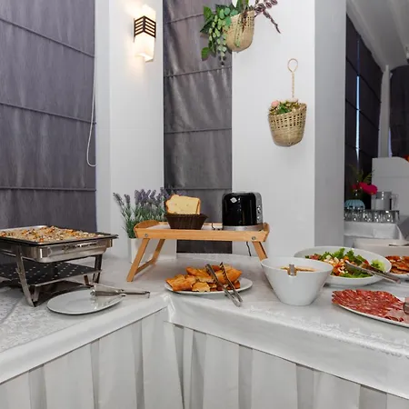Hotel Agel 4*